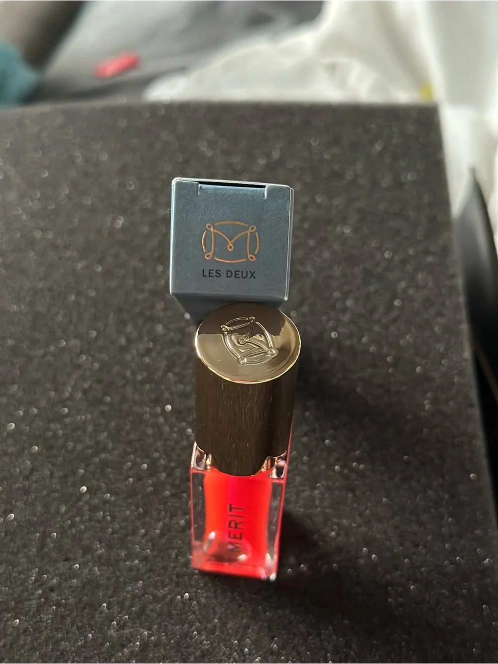 Merit Lip oil lip gloss - LES DEUX